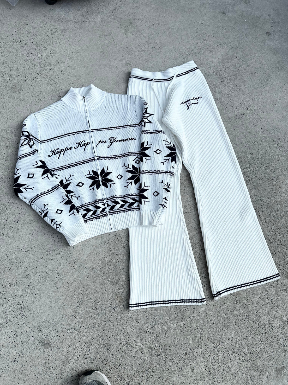 KNIT SETS